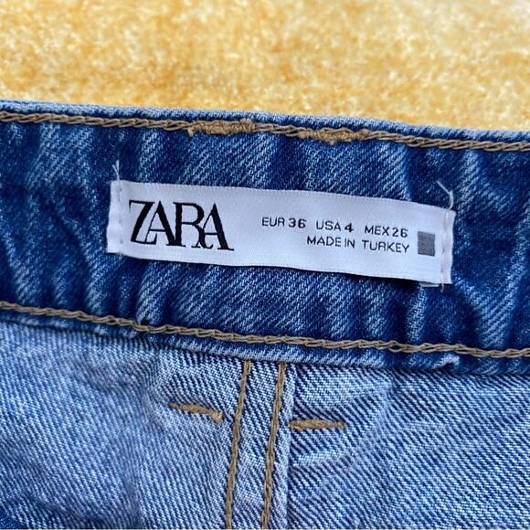 Zara High Rise Straight Leg Ripped Jeans Size 4 100% Cotton Mom Fit Cropped - Picture 6 of 12